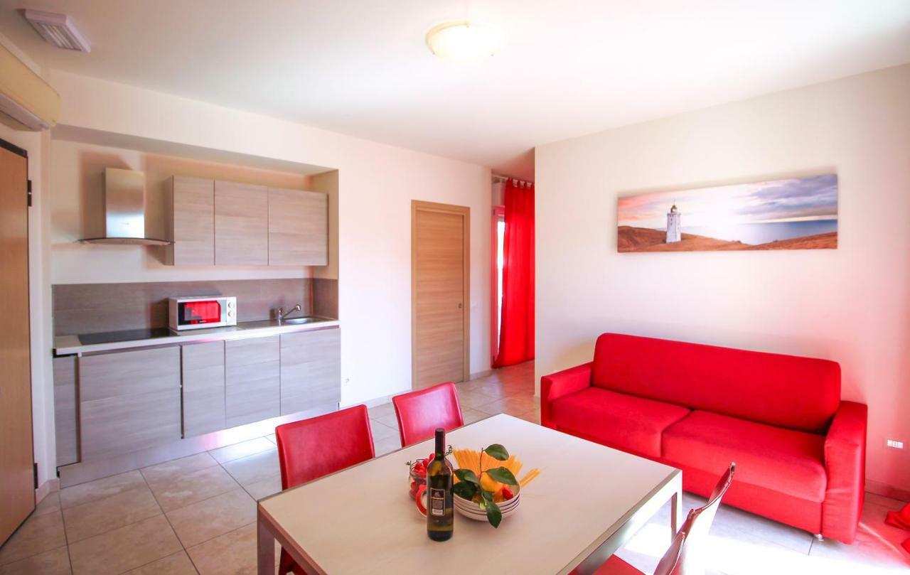Residence Felice Celle Ligure Bagian luar foto