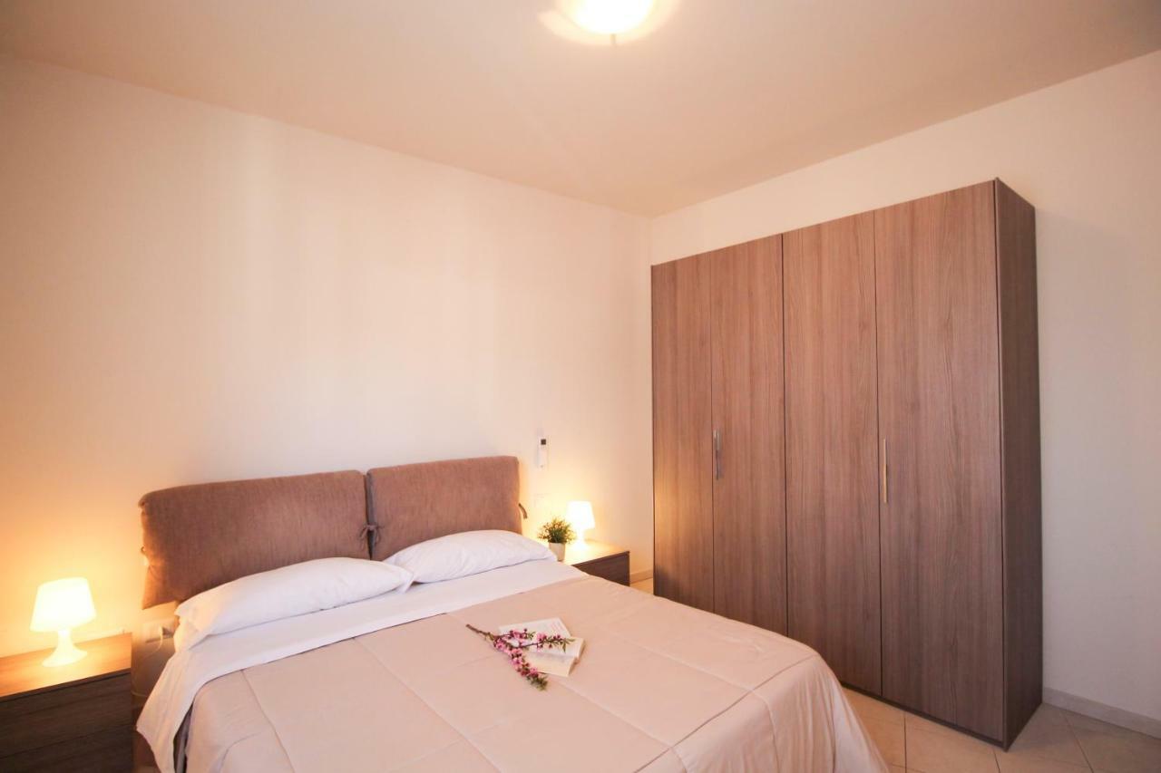 Residence Felice Celle Ligure Bagian luar foto